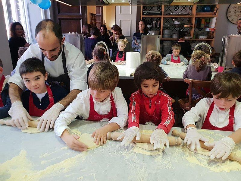 Pizza Making and Gelato Class | Small Group
