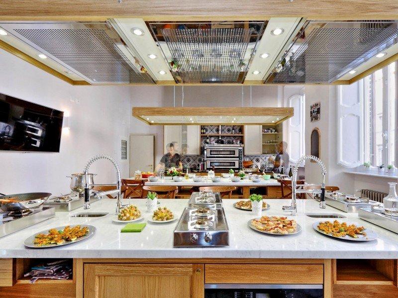 authentic cooking class Rome