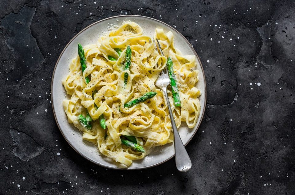 Pasta with asparagus recipe