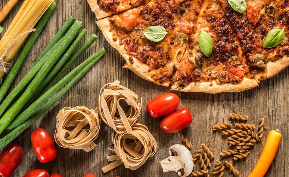 Vegetables in Italian pasta and pizza